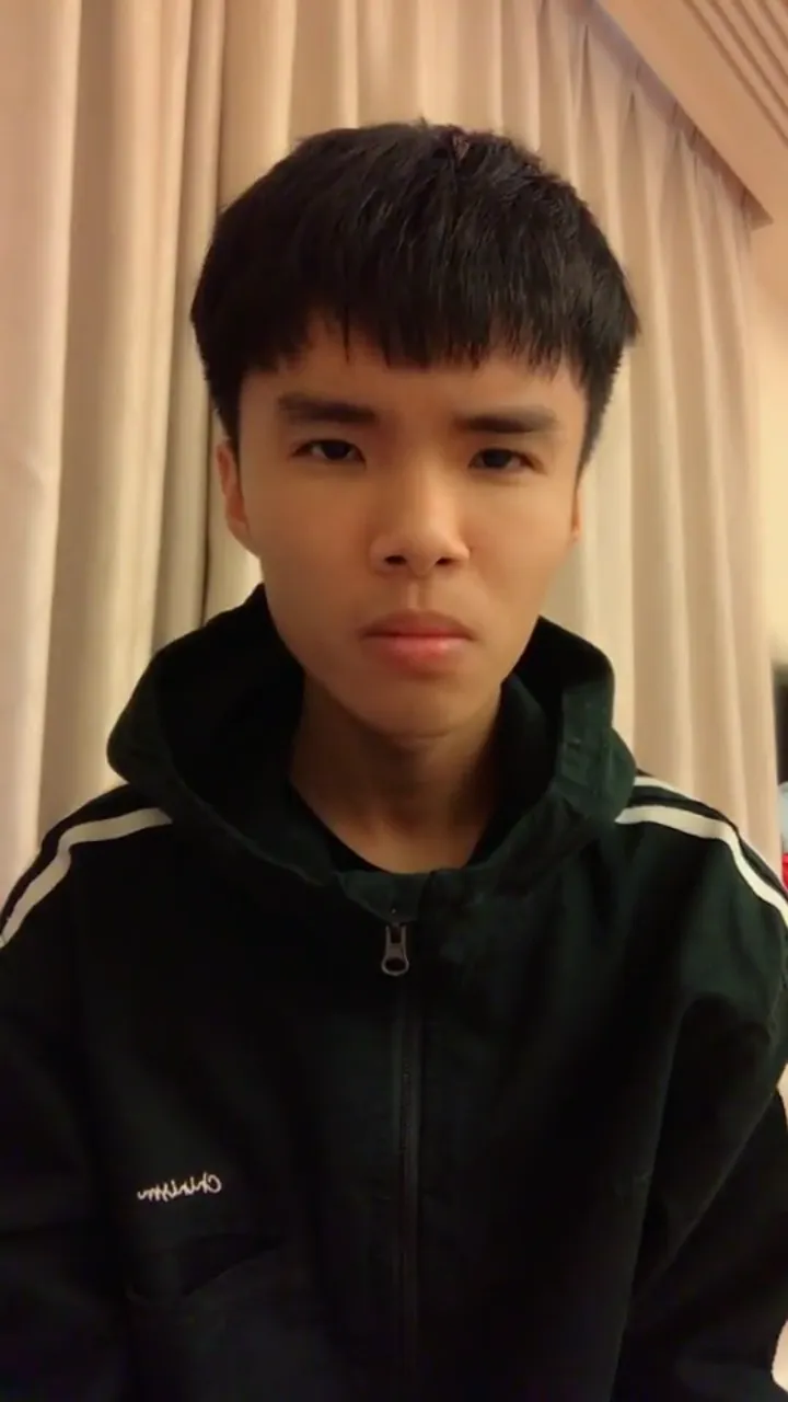 Face control genius demonstrating viral-worthy expressions with unbelievable muscle control