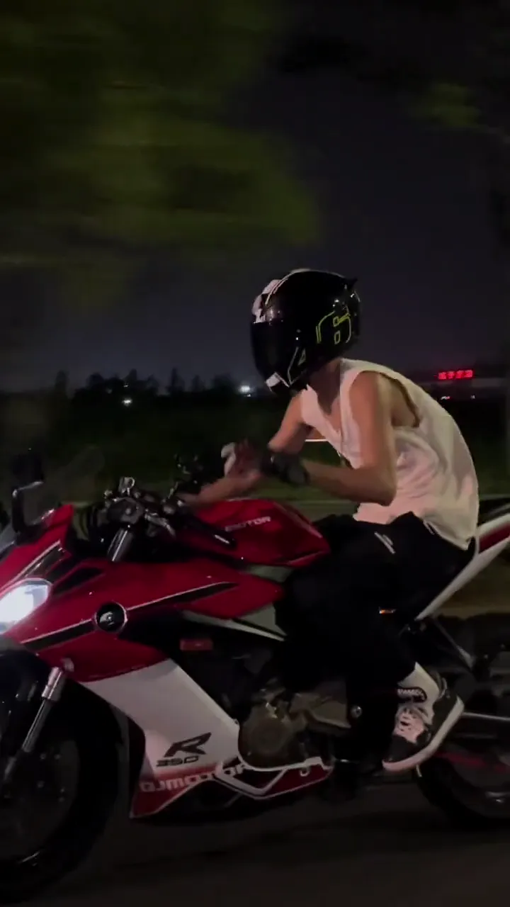 Incredibly cool special effect video that went massively popular for its creativity