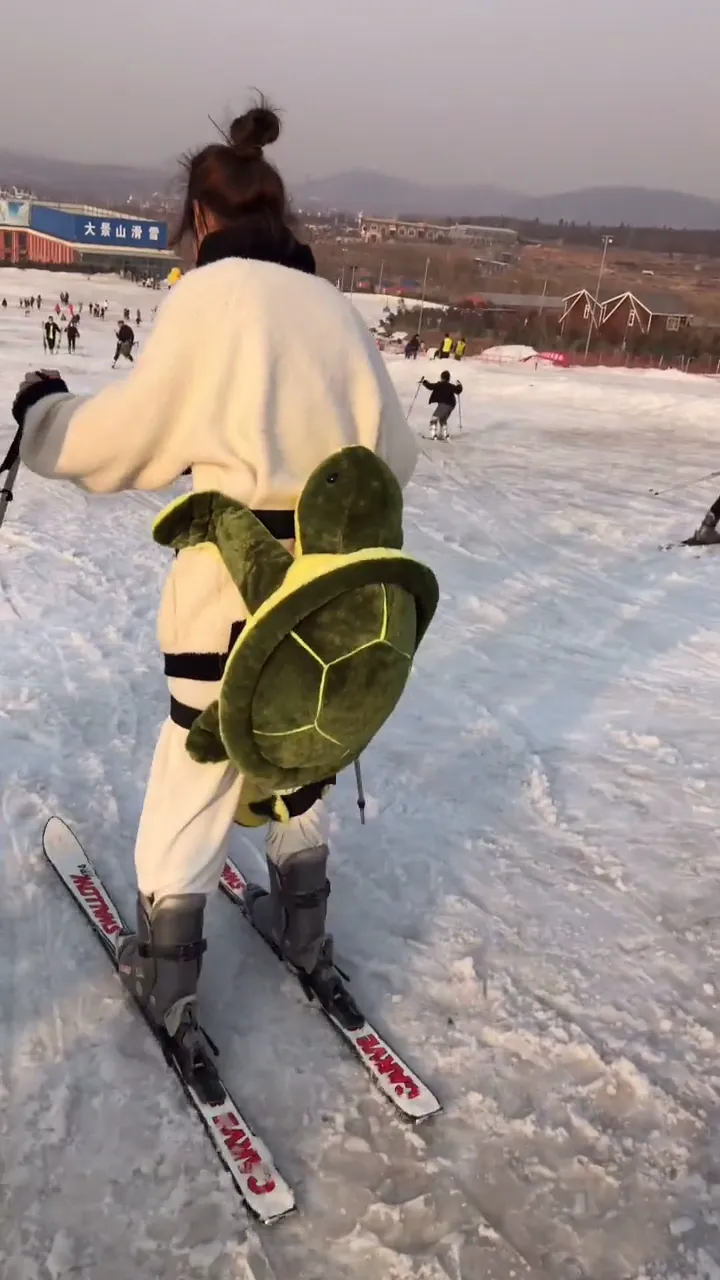 Overconfident amateur athlete attempting a move way beyond their skill level