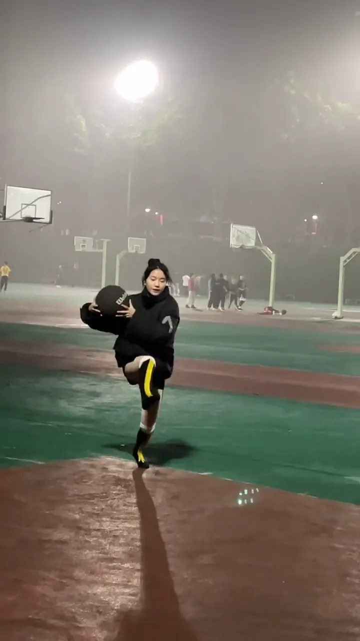 Person giving maximum effort in a sport they clearly have no talent for