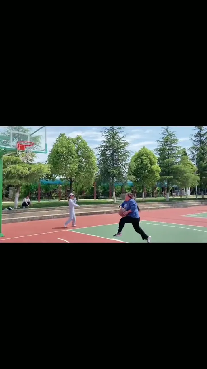 Overconfident beginner trying an advanced move and paying the price