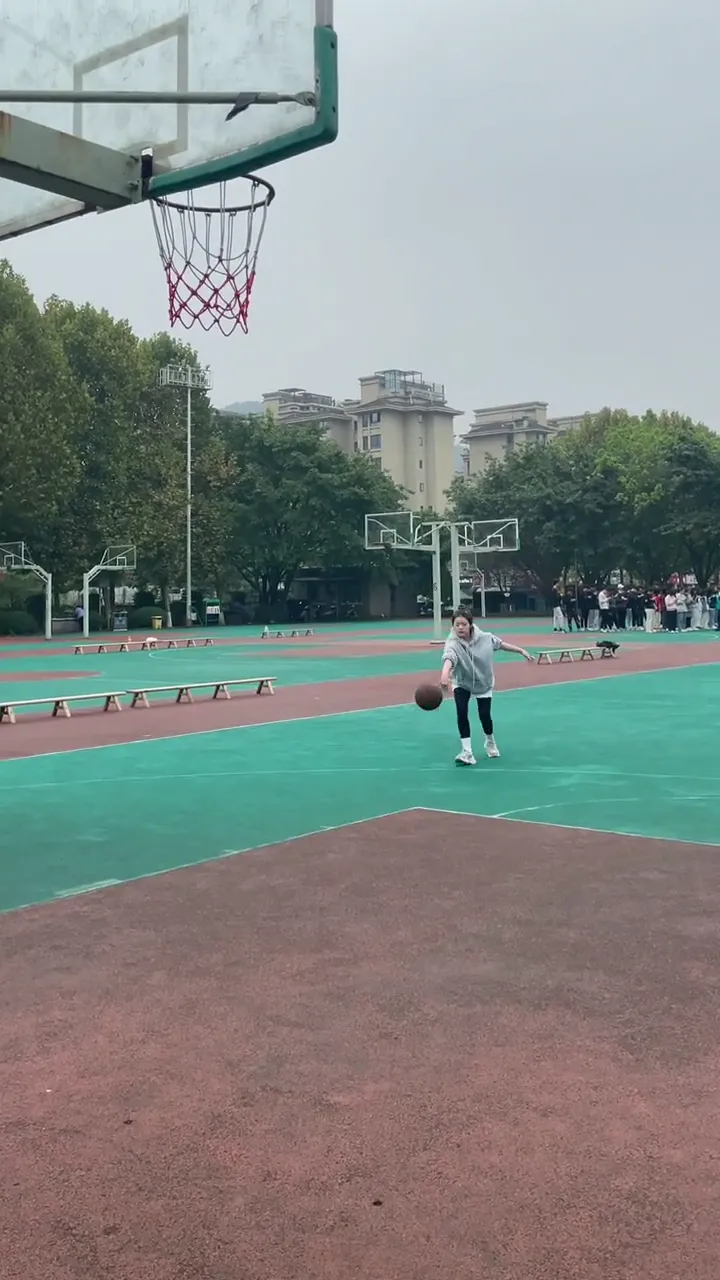Pure enthusiasm with zero coordination leads to inevitable disaster